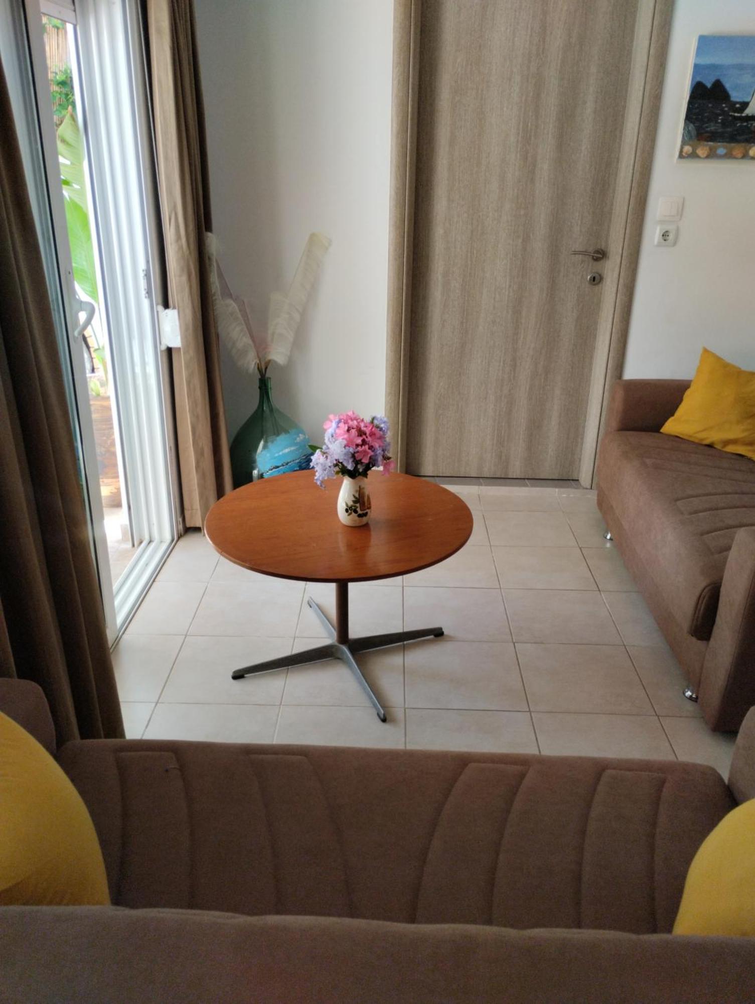 Platanos Holiday home